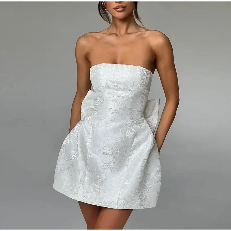 Bow-jacquard strapless dress
