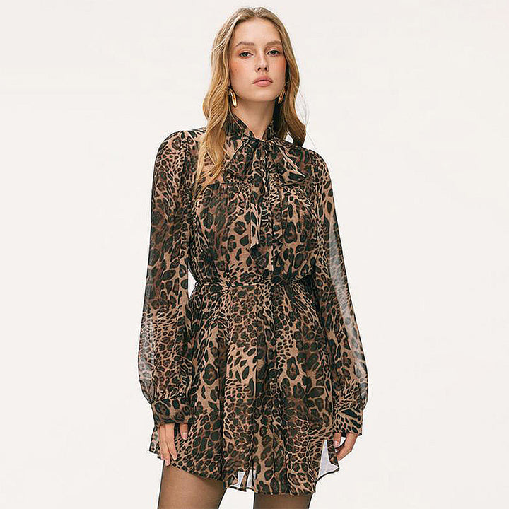 Leopard print fitted waist long sleeve dress