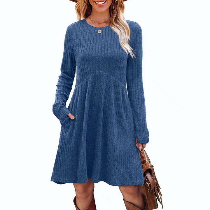 Ribbed Knit Dress With Side Pockets