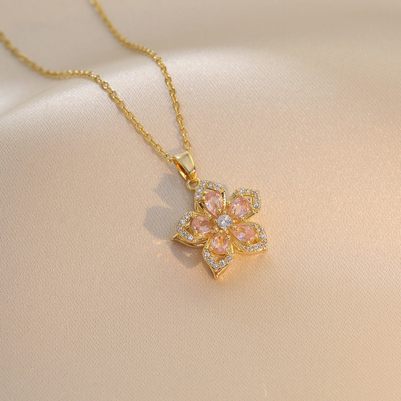 Rotatable Clover Flower Necklace