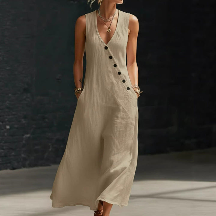V-neck sleeveless long dress