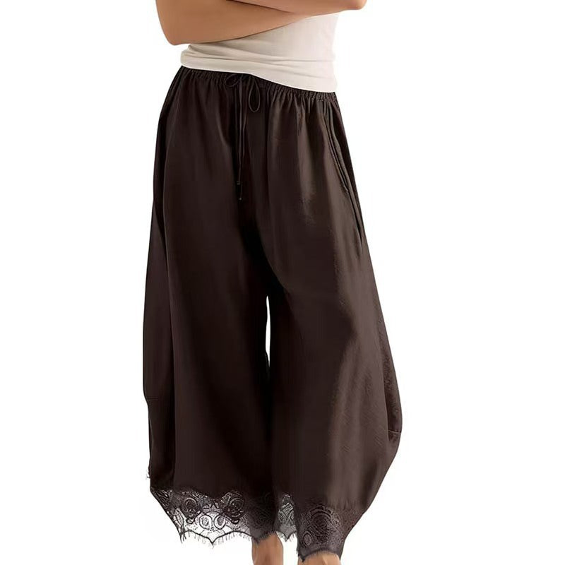 Lace-hemmed curved pants