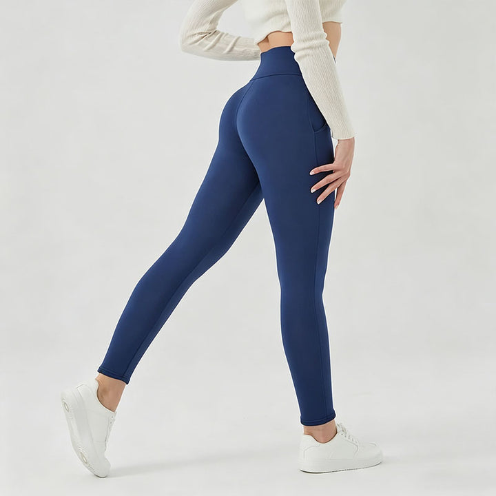 High-waisted fleece-lined leggings