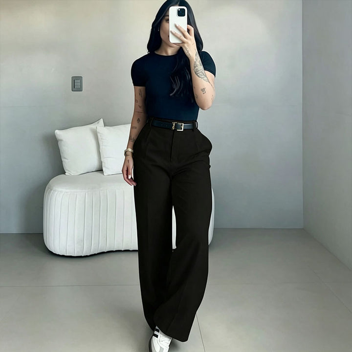 Straight-leg suit trousers with a fluid drape