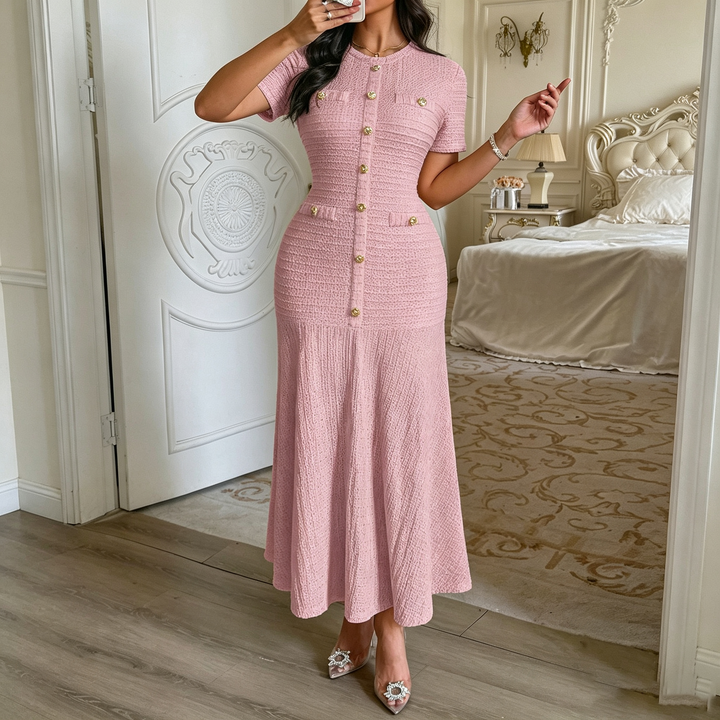 Solid color short-sleeved bodycon dress