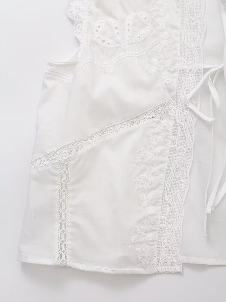 Lace Trim Tie-Front Cropped Vest | Romantic detail. Effortless layering.