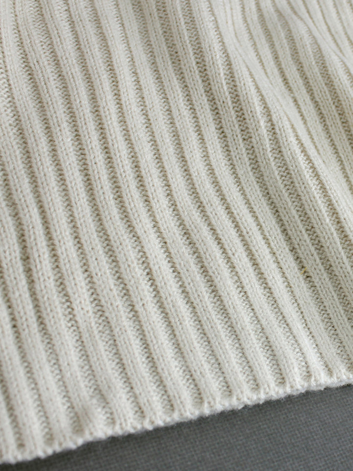 Ribbed knit sleeveless cropped tank top