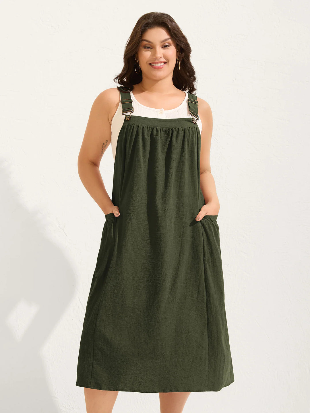 Plus Size  Adjustable Strap Pinafore Midi Dress with Pockets