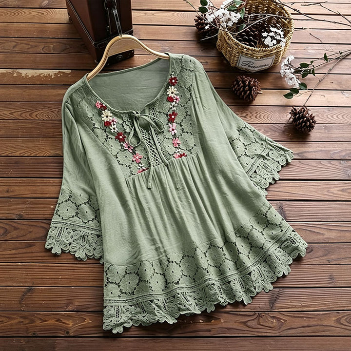 Lace-trimmed linen V-neck top