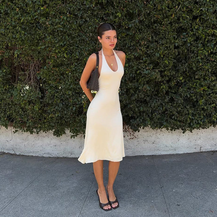 Sleeveless U-neck backless halter dress