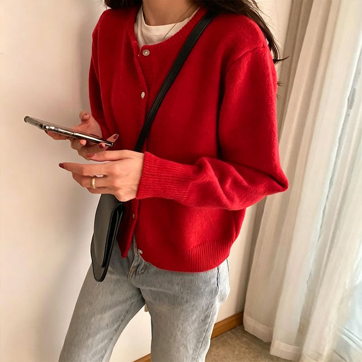 Minimalist long-sleeve knit cardigan