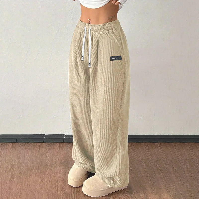 High-waisted, loose-fitting corduroy wide-leg pants