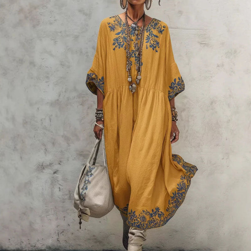 Loose-fitting printed dress