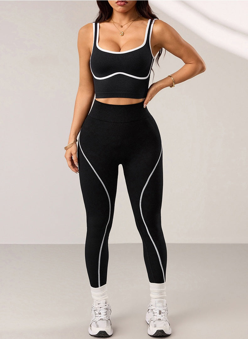 Black White Trim Seamless Workout Set