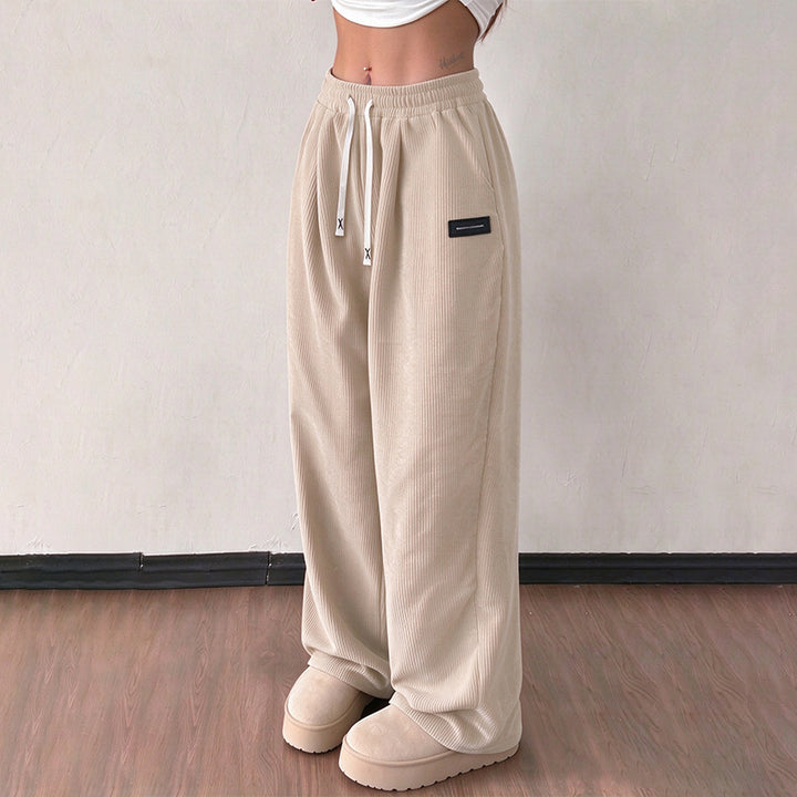 High-waisted, loose-fitting corduroy wide-leg pants