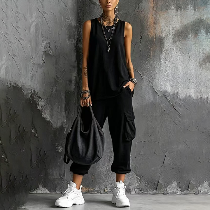 Sleeveless top and harem pants set