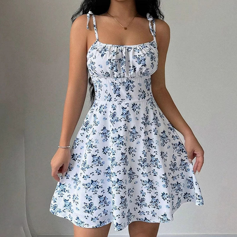 Waist-cinching A-line mini skirt
