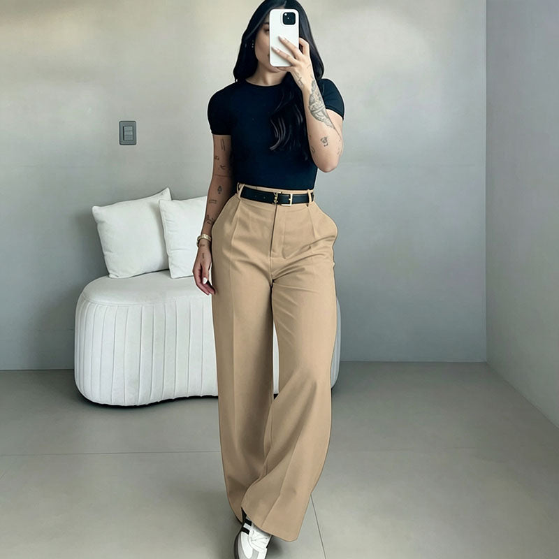 Straight-leg suit trousers with a fluid drape