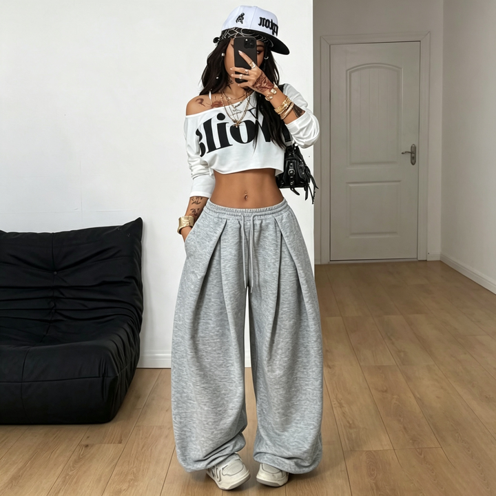 High-waisted pleated wide-leg sweatpants