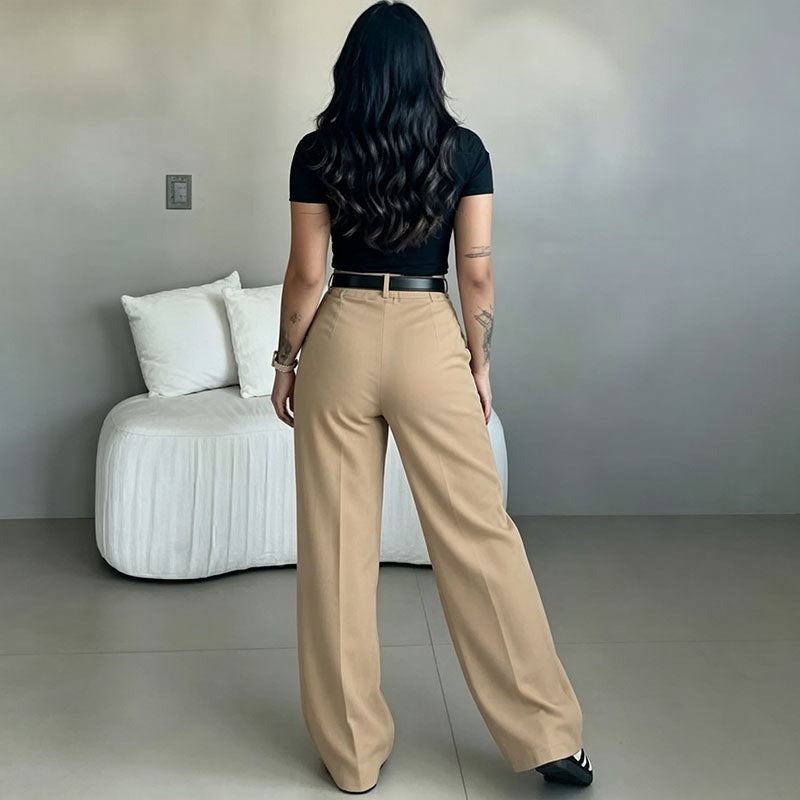 Straight-leg suit trousers with a fluid drape