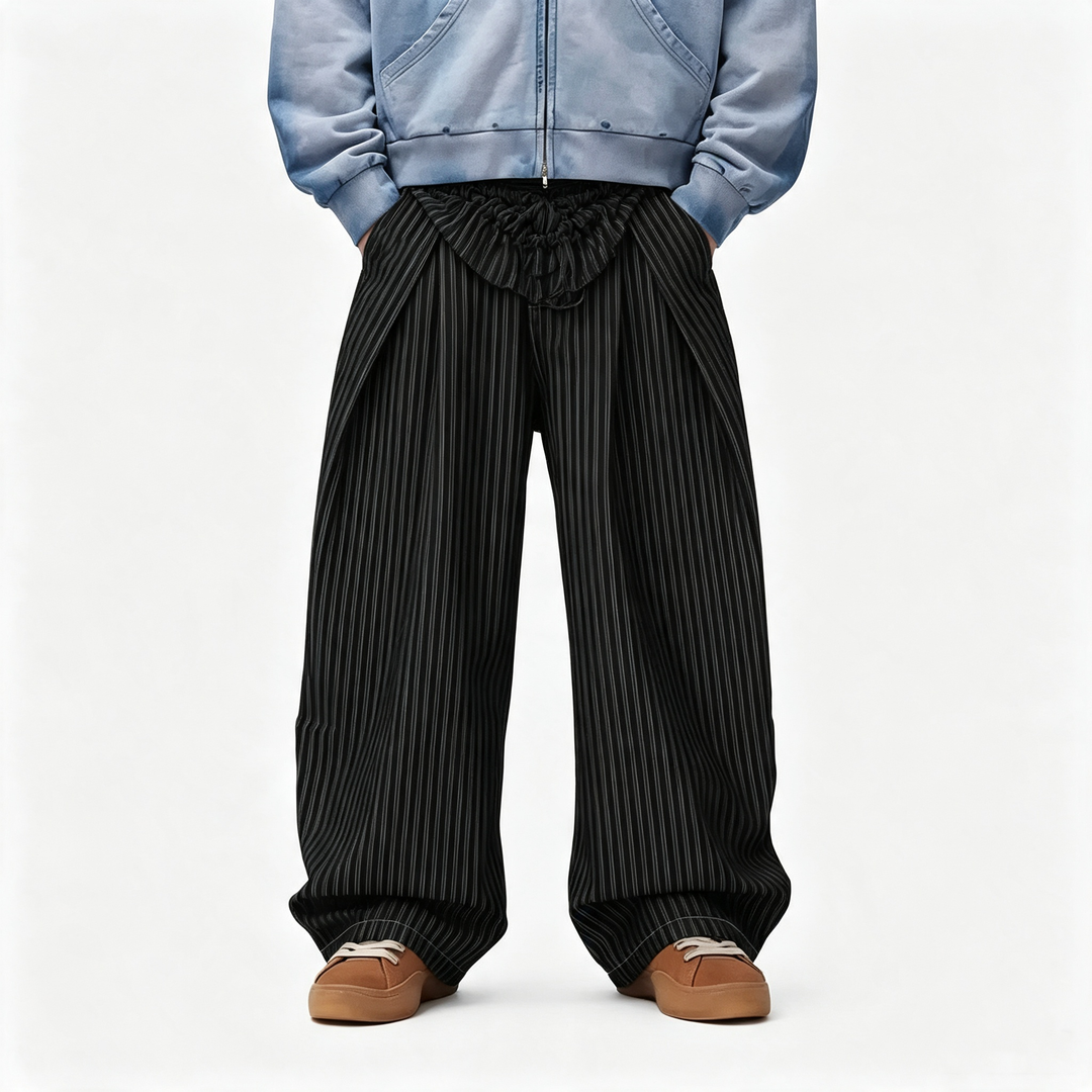 Pin striped loose-fitting lantern pants