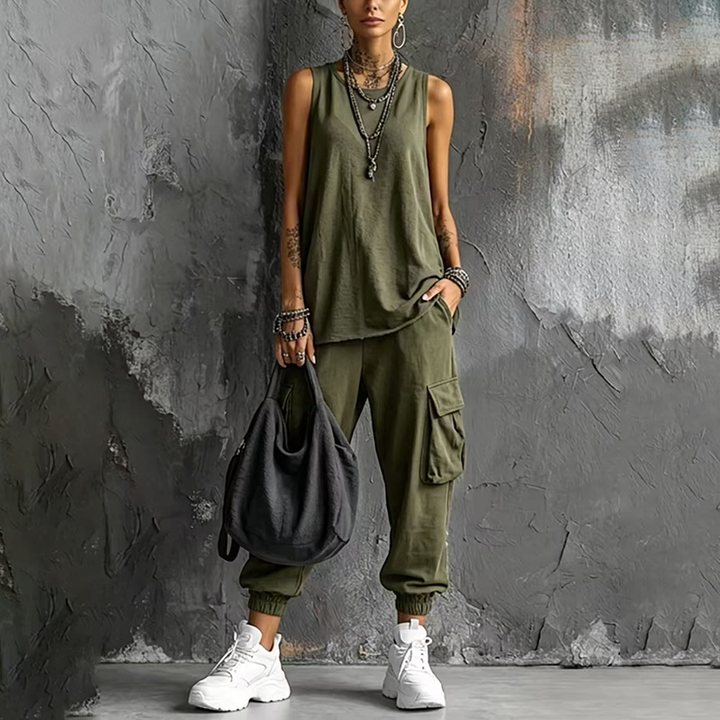 Sleeveless top and harem pants set