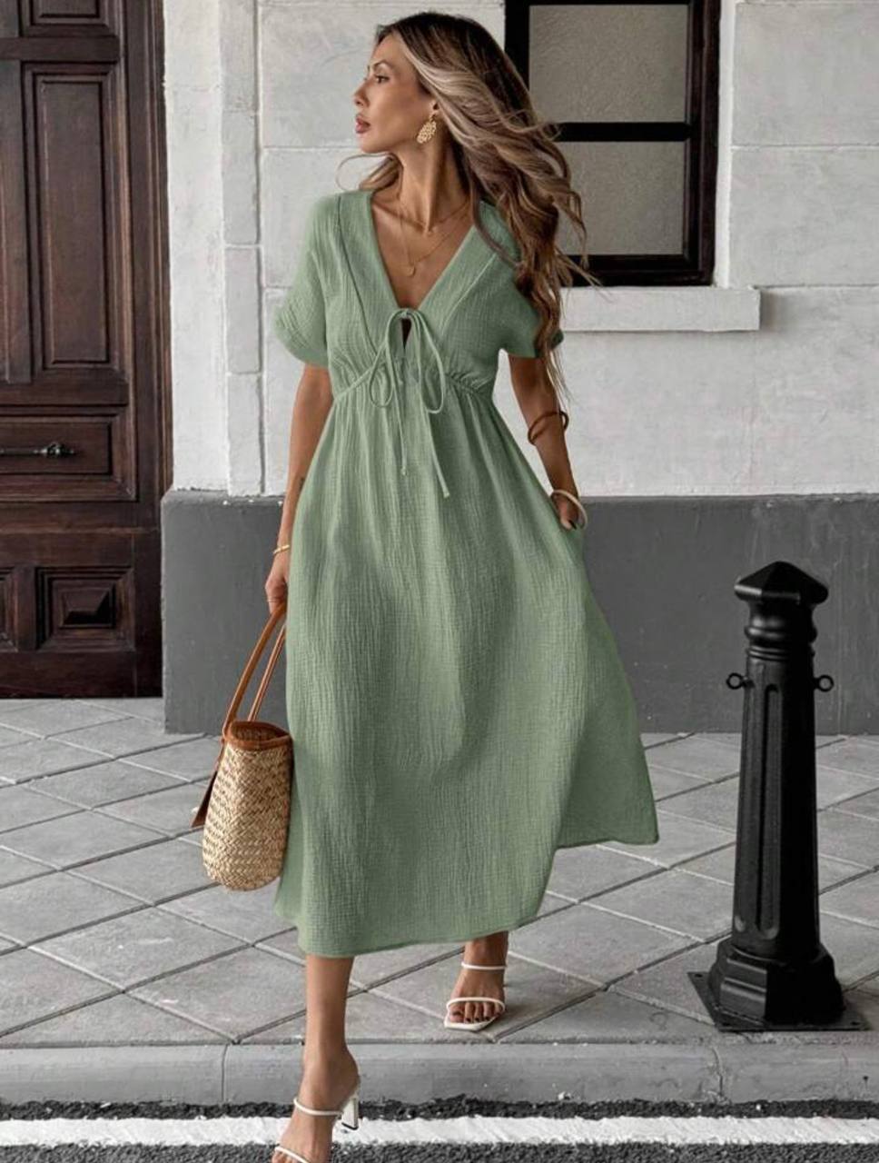 Crinkle Texture Tie Front V Neck Short Sleeve Midi Swing Dress With Pockets
