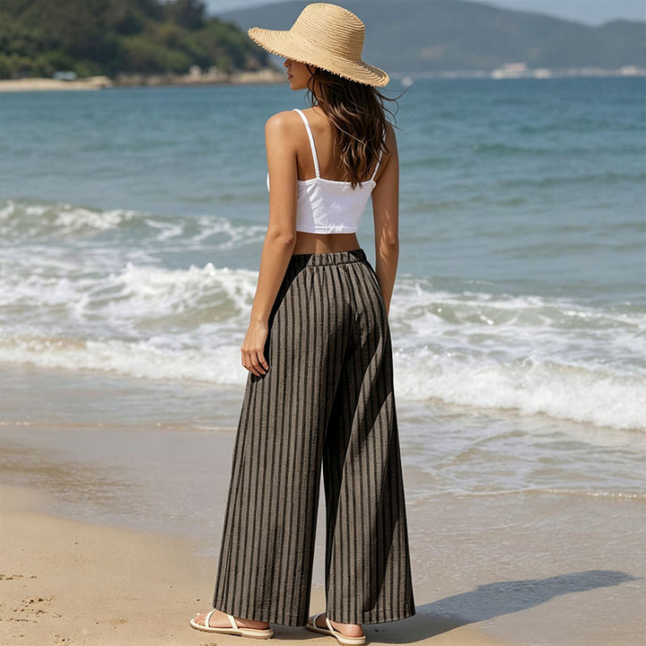 Printed loose-fitting wide-leg trousers