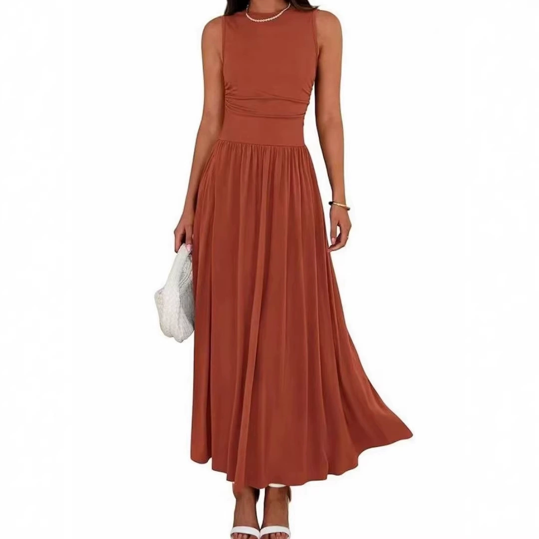 Round neck, side pleats, high-waisted maxi dress