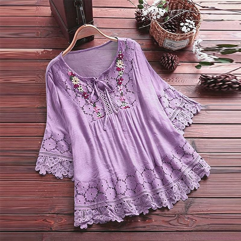 Lace-trimmed linen V-neck top