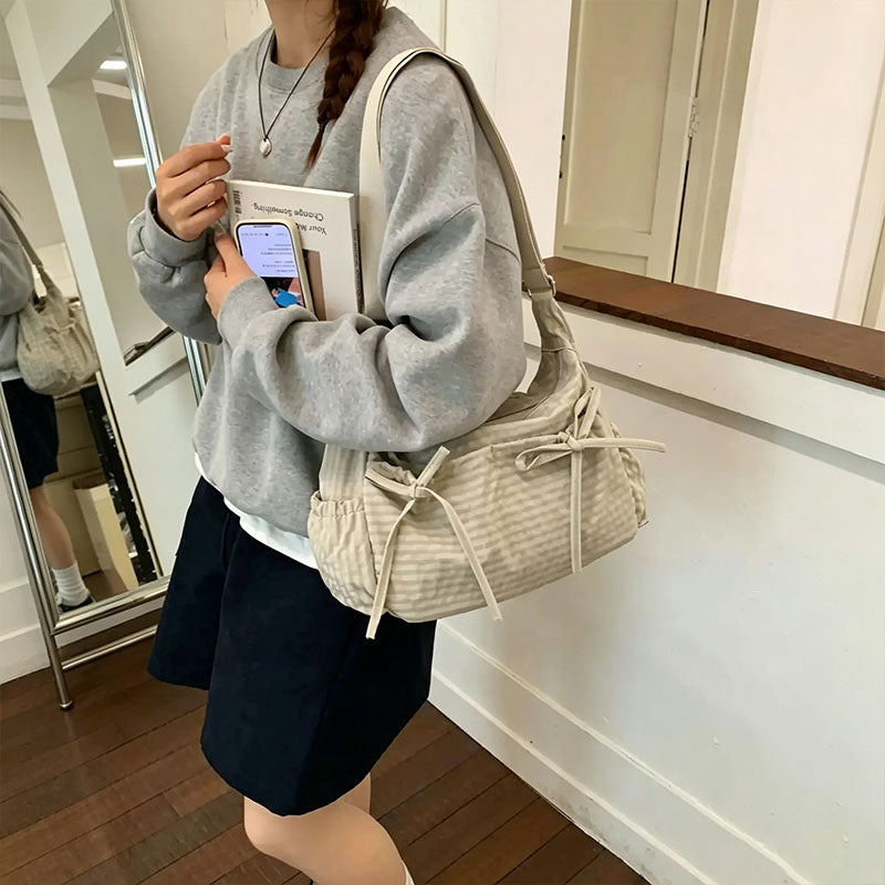 Plaid Drawstring Ruched Cloud Bag