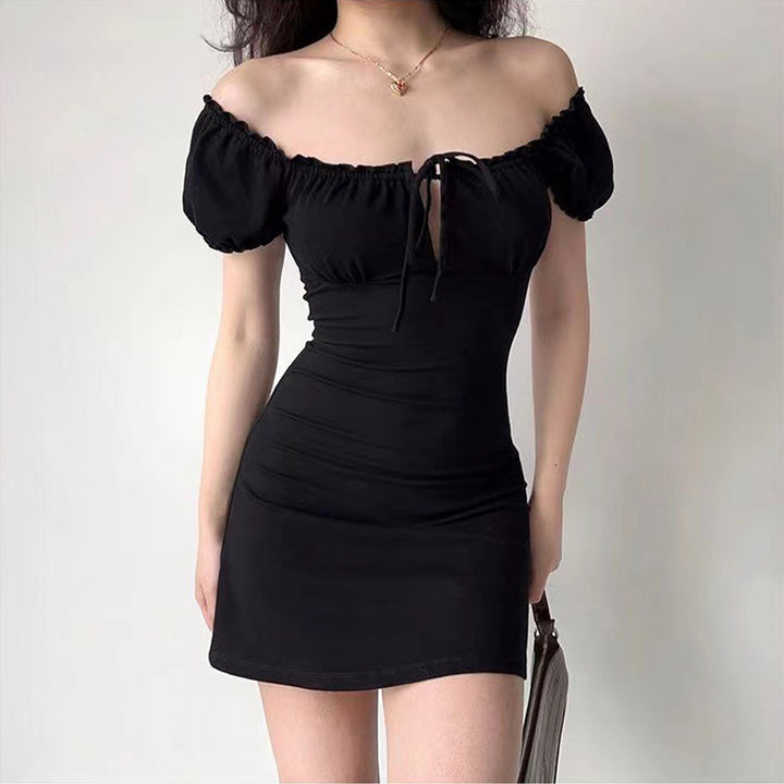 Retro-style hollowed-out square neckline ruffled waist-cinching short skirt