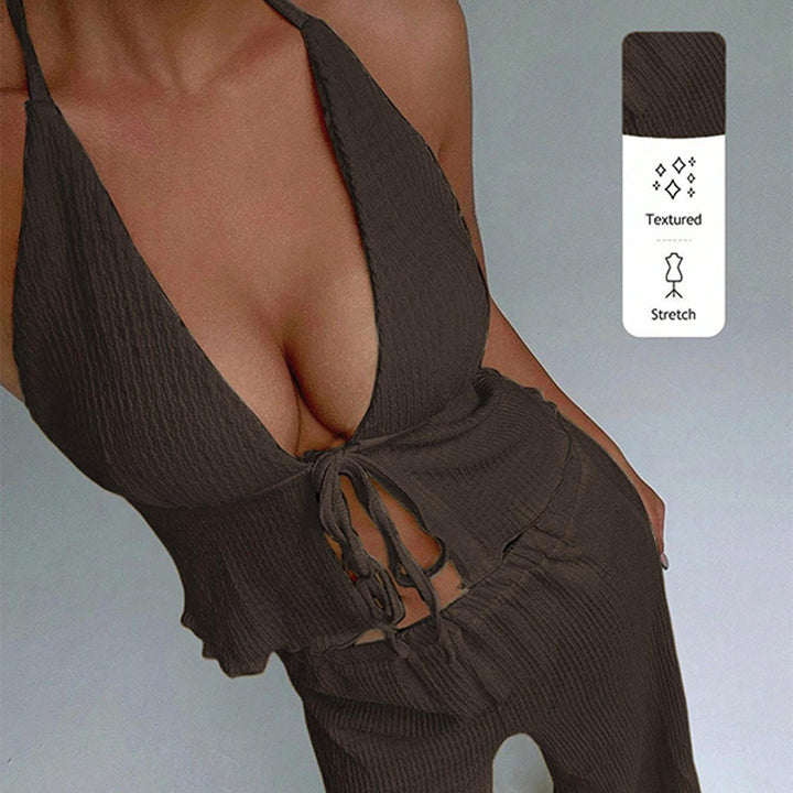Halter-neck textured top and trousers set