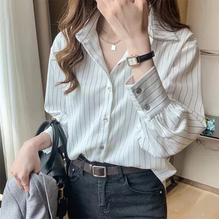 Retro-style collared striped long-sleeved shirt