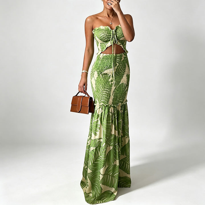 Strapless multi-colored printed pleated maxi dress