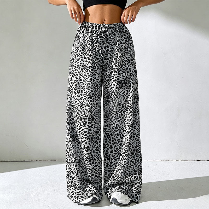 Leopard print wide-leg pants