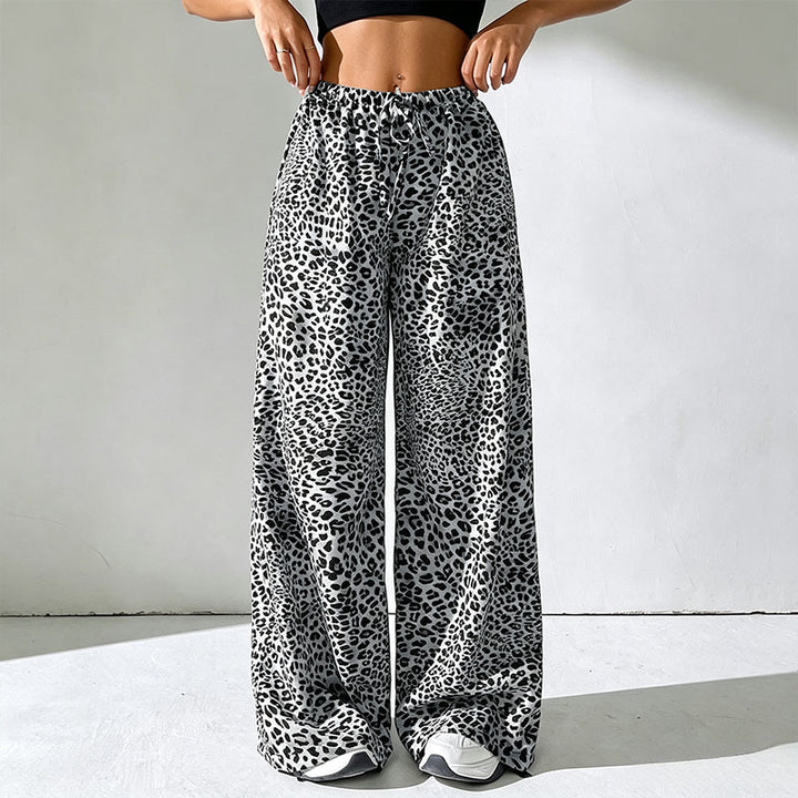 Leopard print wide-leg pants