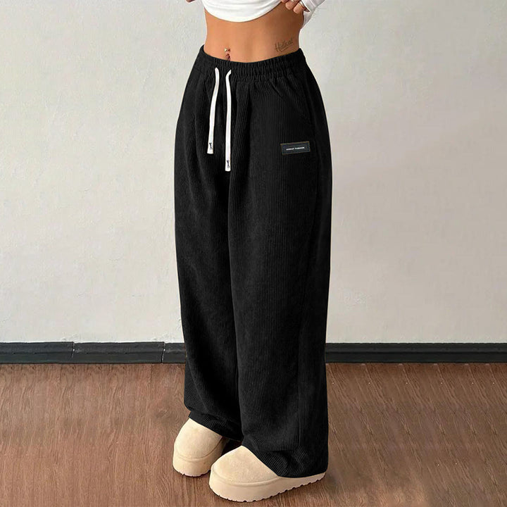 High-waisted, loose-fitting corduroy wide-leg pants