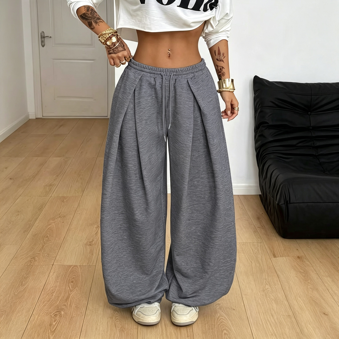High-waisted pleated wide-leg sweatpants