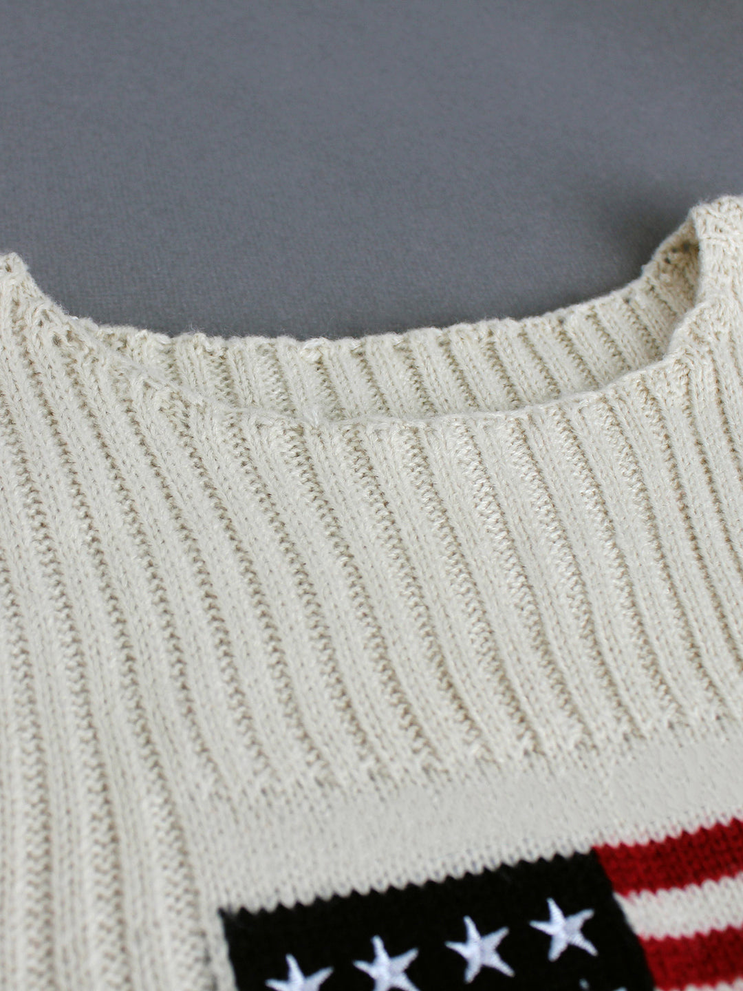Ribbed knit sleeveless cropped tank top
