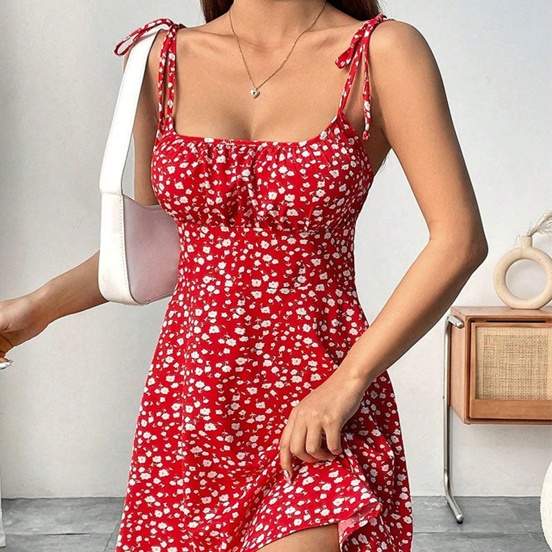 Waist-cinching A-line mini skirt