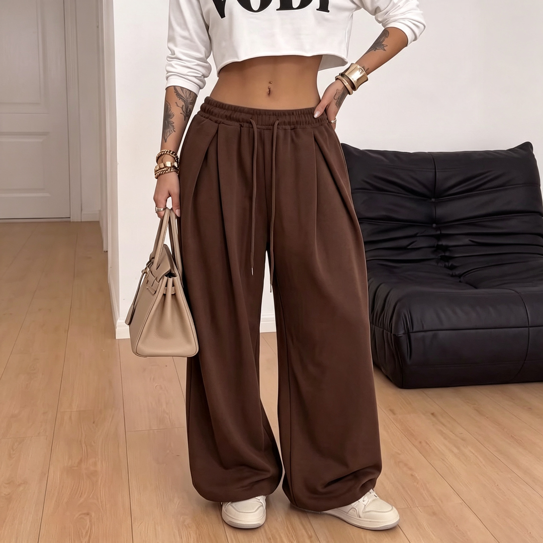 High-waisted pleated wide-leg sweatpants