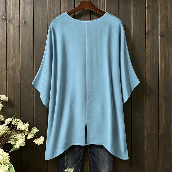 Plus Size Batwing Sleeve Round Neck Top