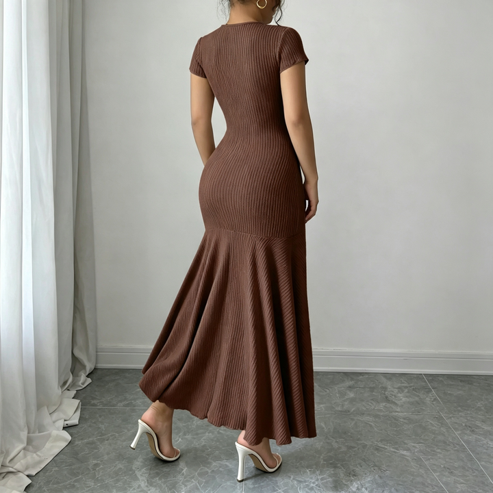 Knitted bodycon fishtail maxi skirt