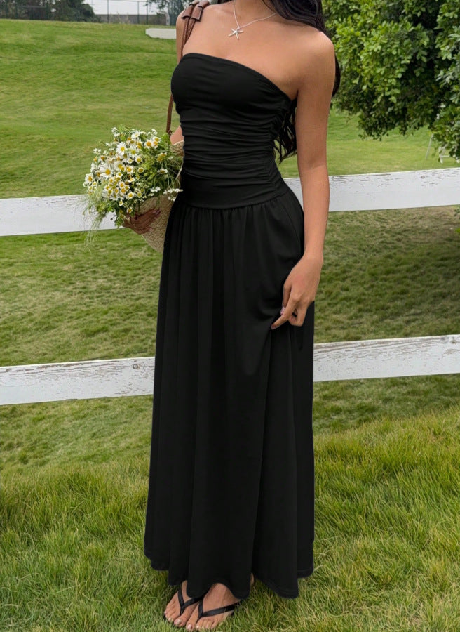 Solid-color strapless ruched dress