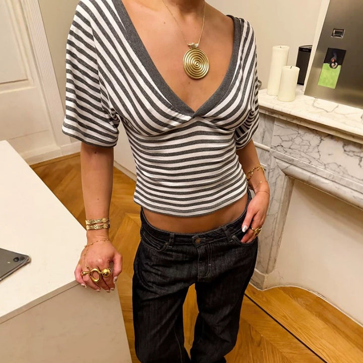 Vintage Striped V-Neck Cropped Waist Slim Fit Short Sleeve T-Shirt
