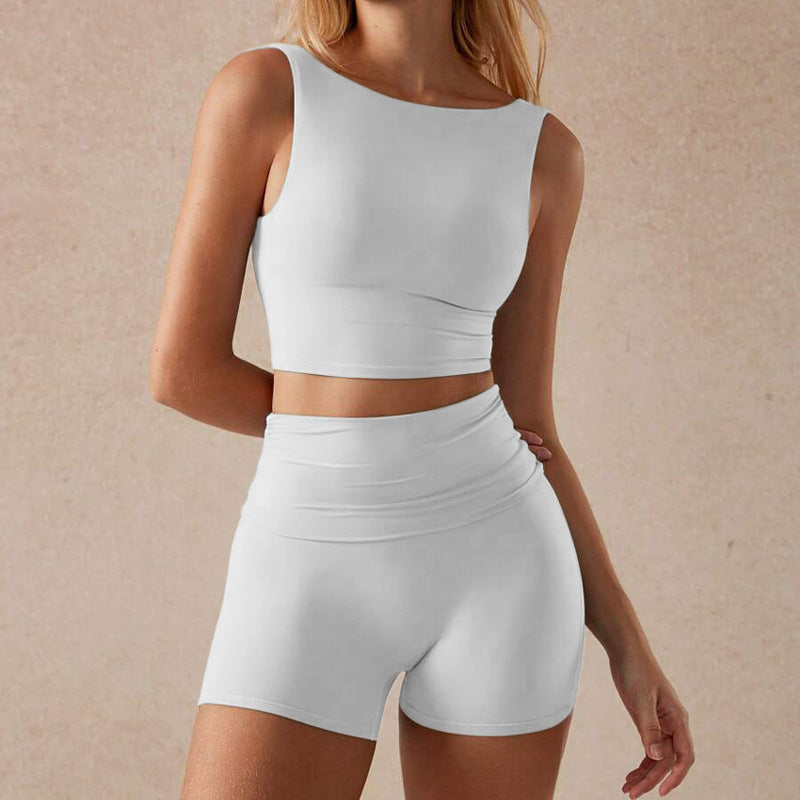 Quick-dry sports tank top with built-in pads