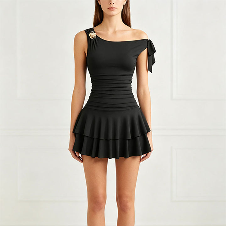 Asymmetric off-the-shoulder pleated tiered mini skirt