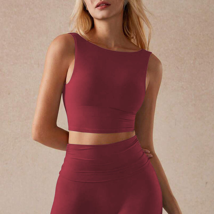 Quick-dry sports tank top with built-in pads
