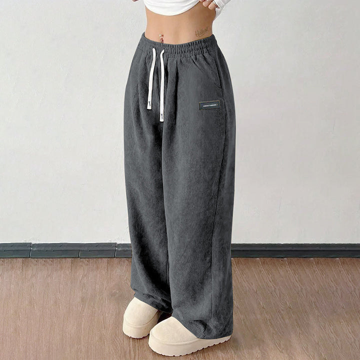 High-waisted, loose-fitting corduroy wide-leg pants